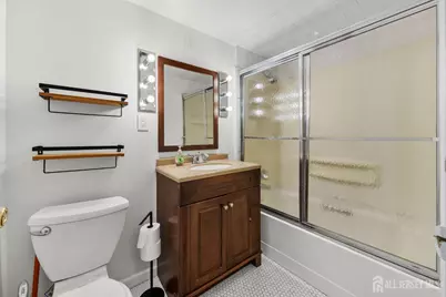 219 S Adelaide Avenue S, Highland Park, NJ 08904 - Photo 18
