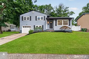 34 Larchmont Rd, Edison, NJ 08837 - Photo 1