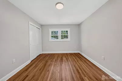 34 Larchmont Road, Edison, NJ 08837 - Photo 16
