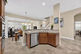 228 Diamond Spring Dr, Monroe Township, NJ 08831 - Photo 14