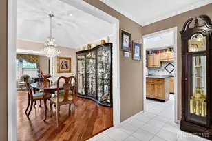 11 Canterbury Dr, Monroe Township, NJ 08831 - Photo 6