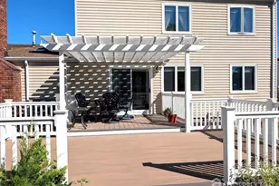 56 Wintergreen Ave E, Edison, NJ 08820 - Photo 6
