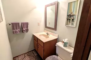 56 Wintergreen Ave E, Edison, NJ 08820 - Photo 8