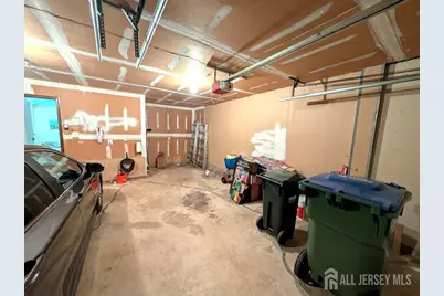 56 Wintergreen Avenue E, Edison, NJ 08820 - Photo 24