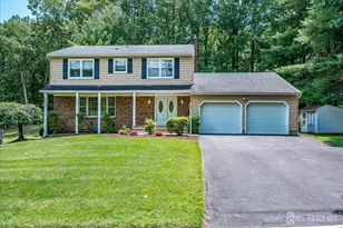 47 Buffalo Run, East Brunswick Township, NJ 08816 - Photo 2