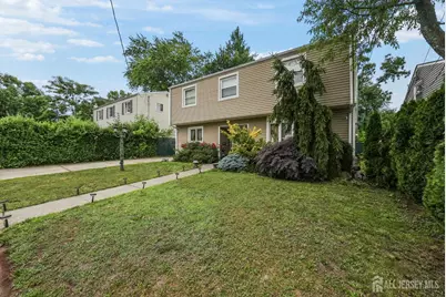 345 Woodruff Avenue, Avenel, NJ 07001 - Photo 20