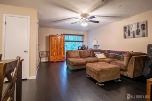16 Nicholas Ct, Spotswood, NJ 08884 - Photo 1