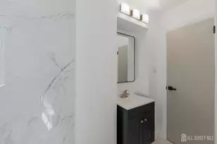 33 Larchmont Rd, Edison, NJ 08837 - Photo 20