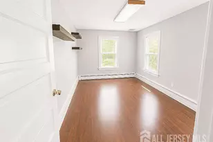 281 E Main Street E, Somerville, NJ 08876 - Photo 18