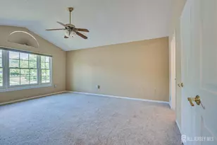 280 Mockingbird Dr, Monroe Township, NJ 08831 - Photo 20