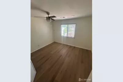 17 Raleigh Road, Edison, NJ 08817 - Photo 10