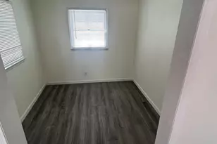 17 Raleigh Rd, Edison, NJ 08817 - Photo 8