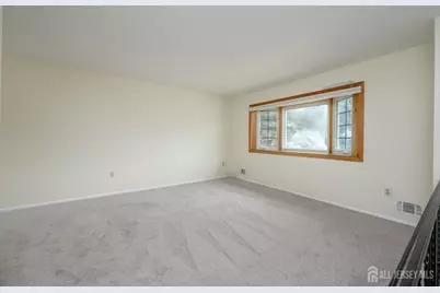 597 Holly Lane, North Brunswick Township, NJ 08902 - Photo 4