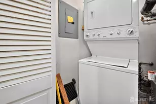 204 Raintree Ct, Helmetta, NJ 08828 - Photo 22