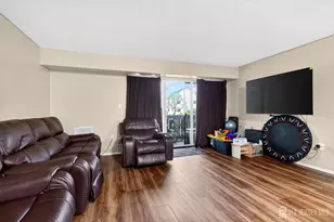 619 Aspen Dr, Plainsboro Township, NJ 08536 - Photo 10