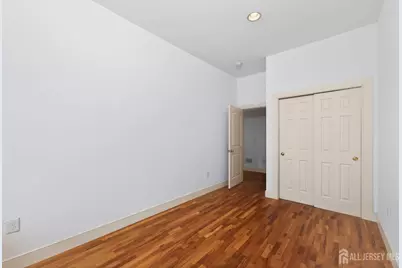 262 Prospect Avenue, Dunellen, NJ 08812 - Photo 18
