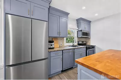 262 Prospect Avenue, Dunellen, NJ 08812 - Photo 22