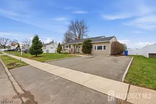 317 Ledden Terrace, South Plainfield, NJ 07080 - Photo 4