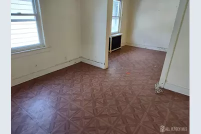 71 S Ward Street S, New Brunswick, NJ 08901 - Photo 10