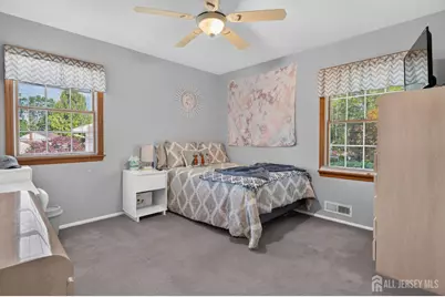 9 Janet Court, Milltown, NJ 08850 - Photo 8