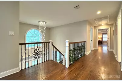232 W Shirley Avenue W, Edison, NJ 08820 - Photo 28