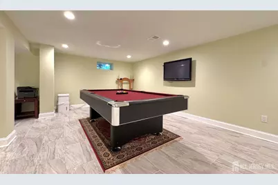 232 W Shirley Avenue W, Edison, NJ 08820 - Photo 48