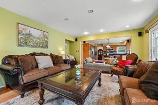 9 Chipwood Ln, North Brunswick Township, NJ 08902 - Photo 8