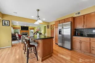 9 Chipwood Ln, North Brunswick Township, NJ 08902 - Photo 14