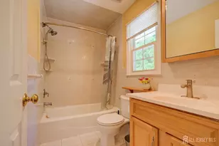 9 Paris Ave, Edison, NJ 08820 - Photo 22