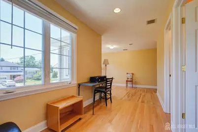 9 Paris Avenue, Edison, NJ 08820 - Photo 24
