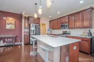 7 Jasmine Dr, Monroe Township, NJ 08831 - Photo 10