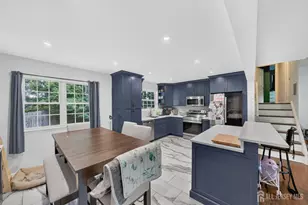 8 Alpine Ct, East Brunswick Township, NJ 08816 - Photo 12