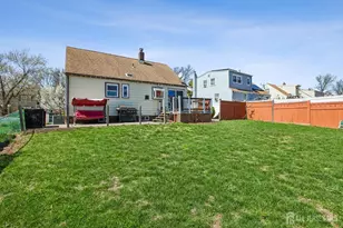 33 Adams St St, Iselin, NJ 08830 - Photo 24