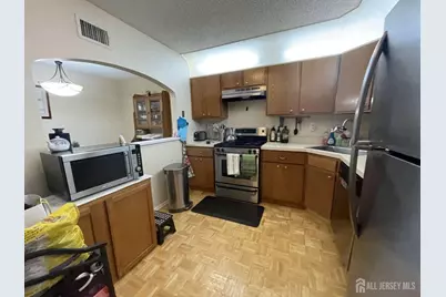 407 Lancaster Court #407, Piscataway Township, NJ 08854 - Photo 8