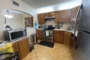 407 Lancaster Ct, Piscataway Township, NJ 08854 - Photo 8