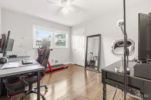 24 Wilk Rd, Edison, NJ 08837 - Photo 22