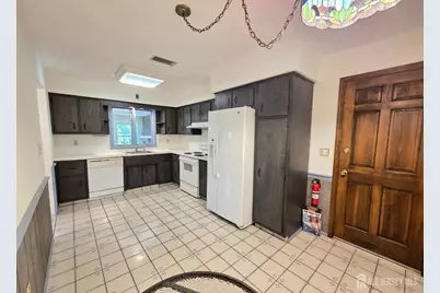 240 Central Avenue, Piscataway Township, NJ 08854 - Photo 12