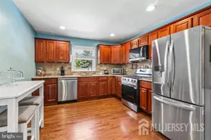 127 Poplar St, Fords, NJ 08863 - Photo 4