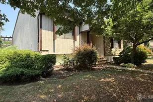 24 Emerald Ln, Old Bridge Township, NJ 08857 - Photo 2