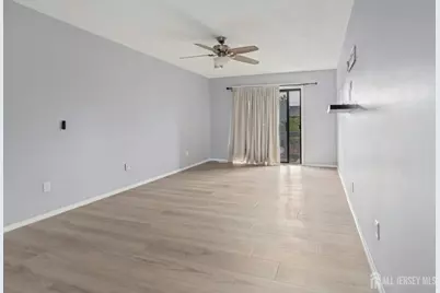 19 Linda Lane, Edison, NJ 08820 - Photo 14
