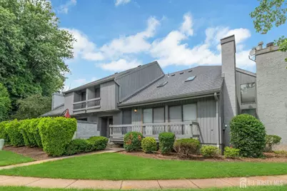 19 Linda Lane, Edison, NJ 08820 - Photo 1