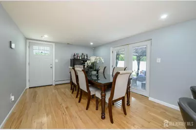519 Calvert Road, North Brunswick Township, NJ 08902 - Photo 8