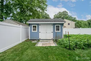 519 Calvert Rd, North Brunswick Township, NJ 08902 - Photo 34