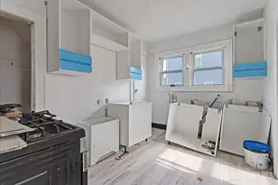 425 N New Market Rd, Piscataway Township, NJ 08854 - Photo 10