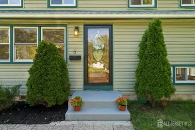 5 Bradford Road, East Brunswick Township, NJ 08816 - Photo 2