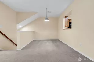 90 Winthrop Rd, Monroe Township, NJ 08831 - Photo 32