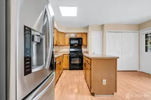 90 Winthrop Rd, Monroe Township, NJ 08831 - Photo 46