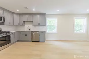 450 Packer Pl, Perth Amboy, NJ 08861 - Photo 6