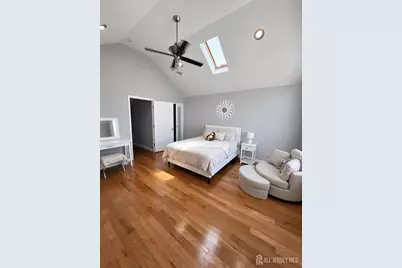 346 Thomas Street, Perth Amboy, NJ 08861 - Photo 6