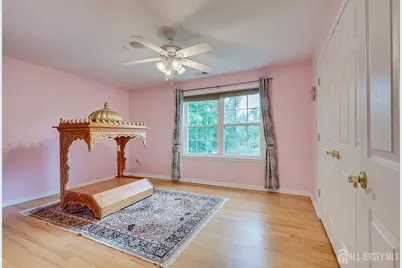 236 W Shirley Avenue W, Edison, NJ 08820 - Photo 38